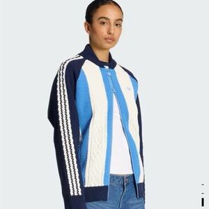 Super fly Adidas sweater jacket
